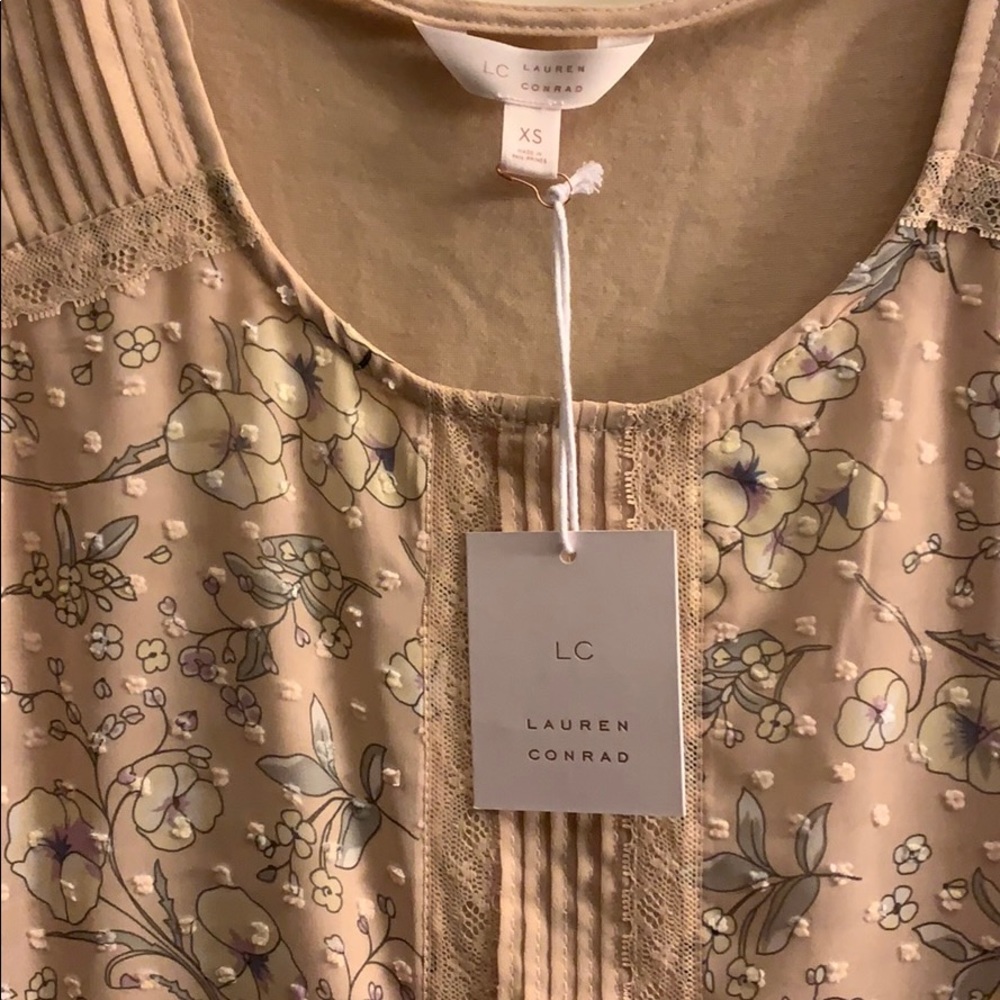 Lauren Conrad Flowery Blouse - Picture 2 of 5